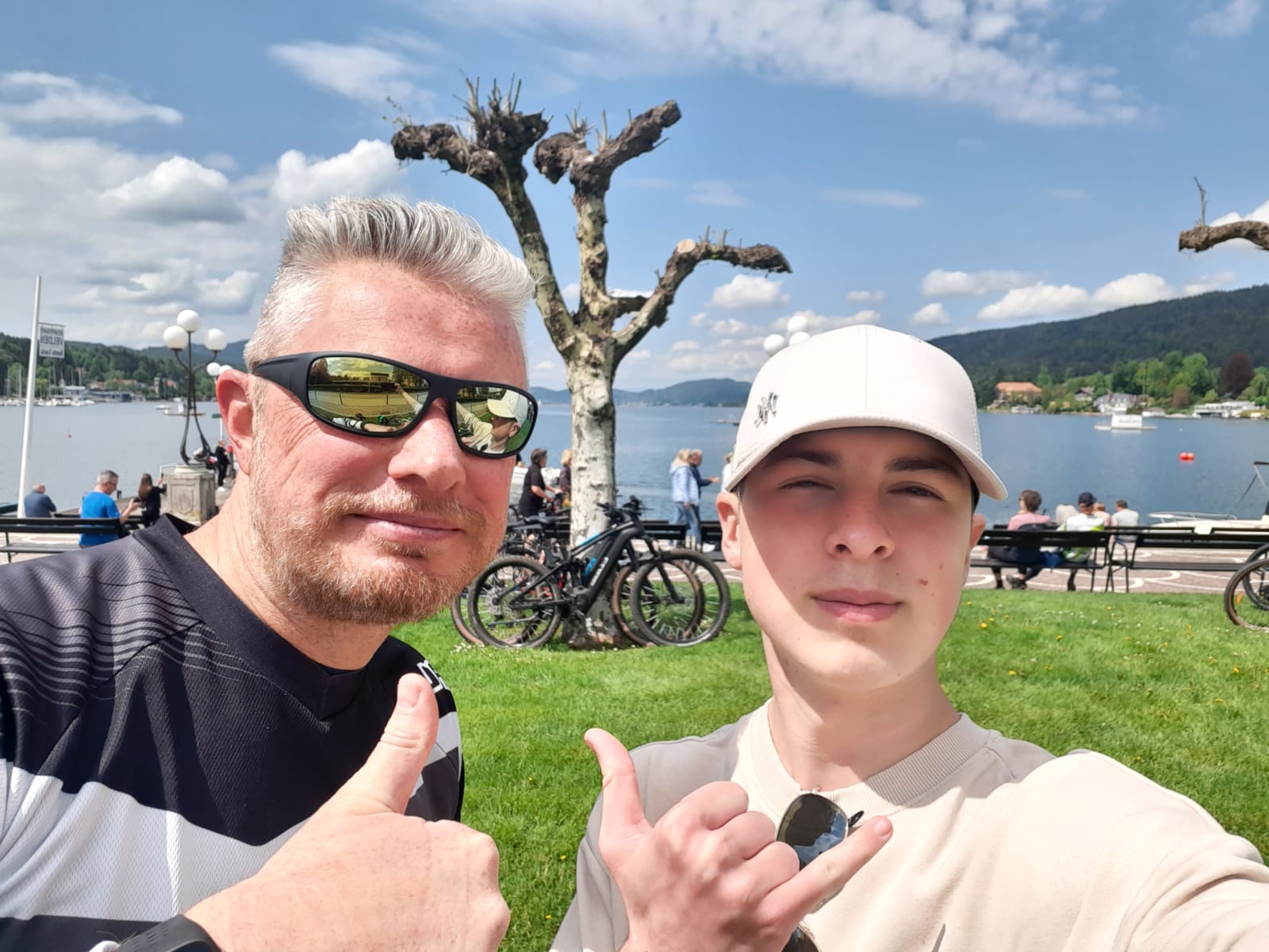 Df94e398 70b0 4f97 a1ad ce15db8b53eb