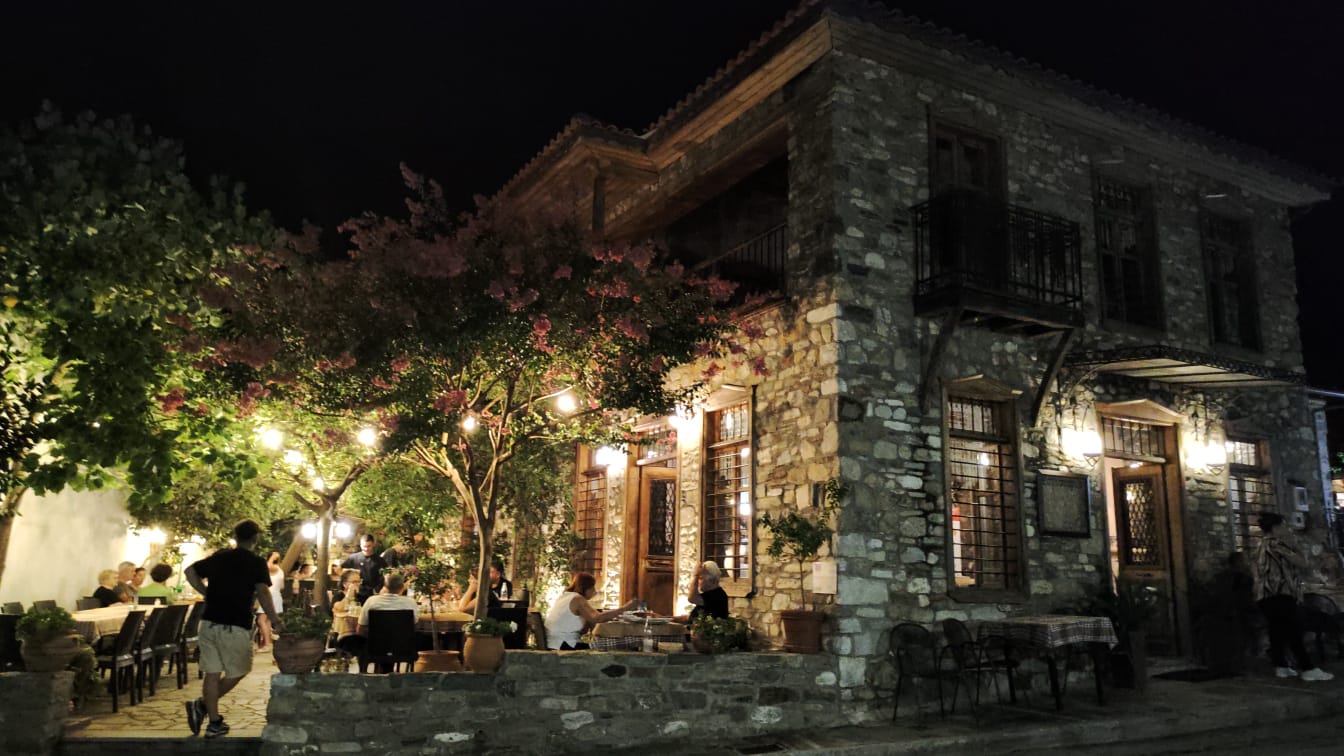 1011153b bbfe 43fe 8b59 90b2daddd225